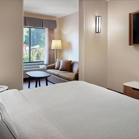 Fairfield Inn & Suites By Marriott Asheville Airport/Флетчер Экстерьер фото