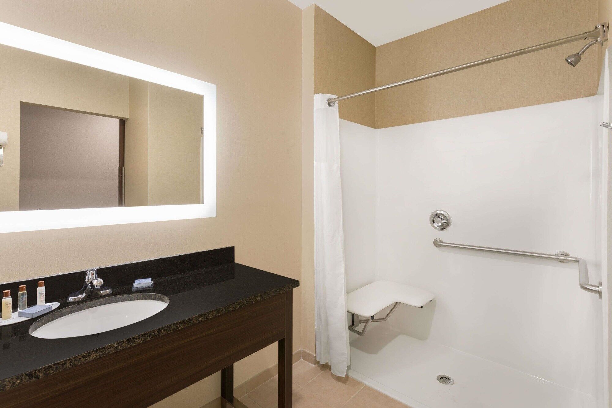 Fairfield Inn & Suites By Marriott Asheville Airport/Флетчер Экстерьер фото